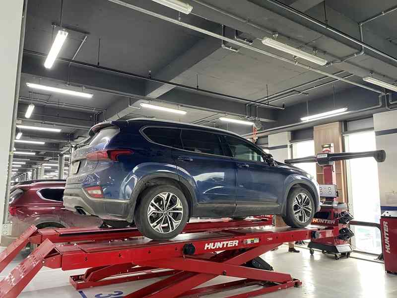 Xưởng dịch vụ sửa chữa ô tô Hyundai Đông Đô