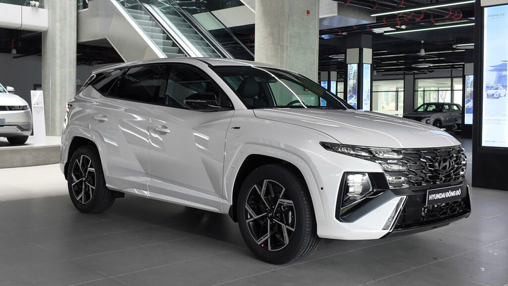 thân xe tucson 2026